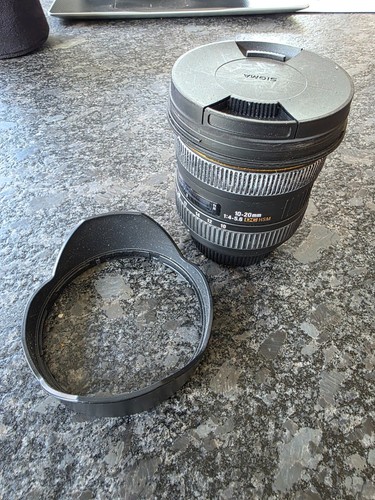 Sigma 20mm 5 - f1:4-5.6, kamera
